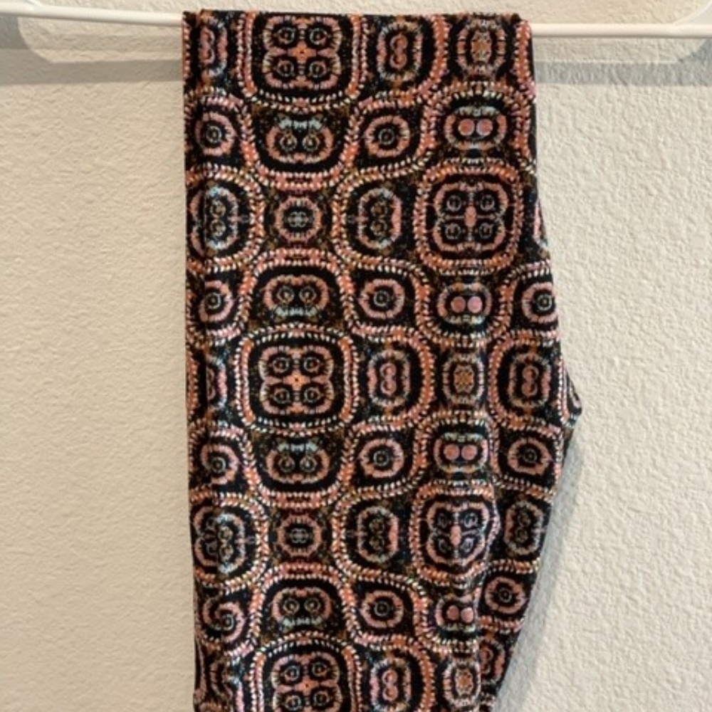 OS Lularoe Leggings